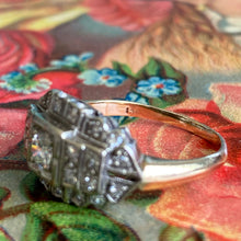 Load image into Gallery viewer, 1940's .49ct TW Diamond 14K Engagement Ring