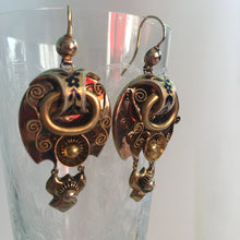 Load image into Gallery viewer, Victorian Russian 14K Gold Articulating Enamel Repousse Earrings