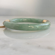Load image into Gallery viewer, Chinese Green Jade Jadeite Bracelet Bangle