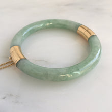 Load image into Gallery viewer, Chinese Green Jade Jadeite Bracelet Bangle