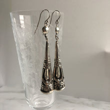 Load image into Gallery viewer, Vintage Silver Torpedo Earrings