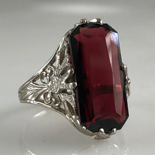 Load image into Gallery viewer, Edwardian Garnet 14K Filigree Ring