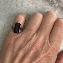Load image into Gallery viewer, Edwardian Garnet 14K Filigree Ring