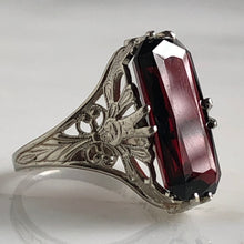 Load image into Gallery viewer, Edwardian Garnet 14K Filigree Ring