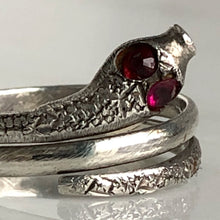 Load image into Gallery viewer, Vintage Snake Sterling Silver Ring