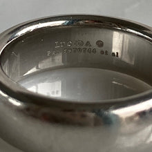 Load image into Gallery viewer, Tiffany & Co Platinum Diamond Ring Band