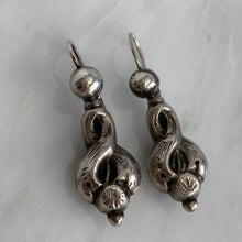 Load image into Gallery viewer, Victorian Silver Earrings