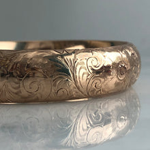 Load image into Gallery viewer, Victorian 10K Gold Floral Engraved Bangle Bracelet