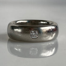 Load image into Gallery viewer, Tiffany & Co Platinum Diamond Ring Band