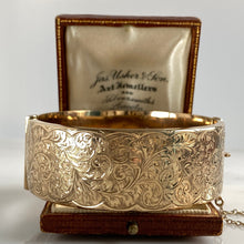 Load image into Gallery viewer, Victorian 9K Gold Engraved Bangle Bracelet