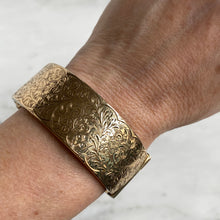 Load image into Gallery viewer, Victorian 9K Gold Engraved Bangle Bracelet