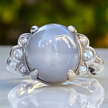 Load image into Gallery viewer, Vintage 18ct Star Sapphire & Diamond Platinum Ring
