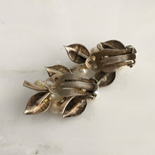 Load image into Gallery viewer, Ming Hawaii Sterling Silver Vintage Earrings
