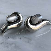 Load image into Gallery viewer, Mexican Silver Antonio Moonstone Sterling Earrings
