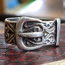 Load image into Gallery viewer, Victorian European Buckle Silver Ring
