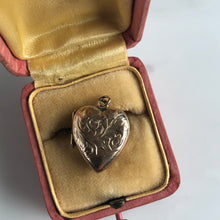 Load image into Gallery viewer, Vintage Heart 9K/14K Locket Pendant Necklace
